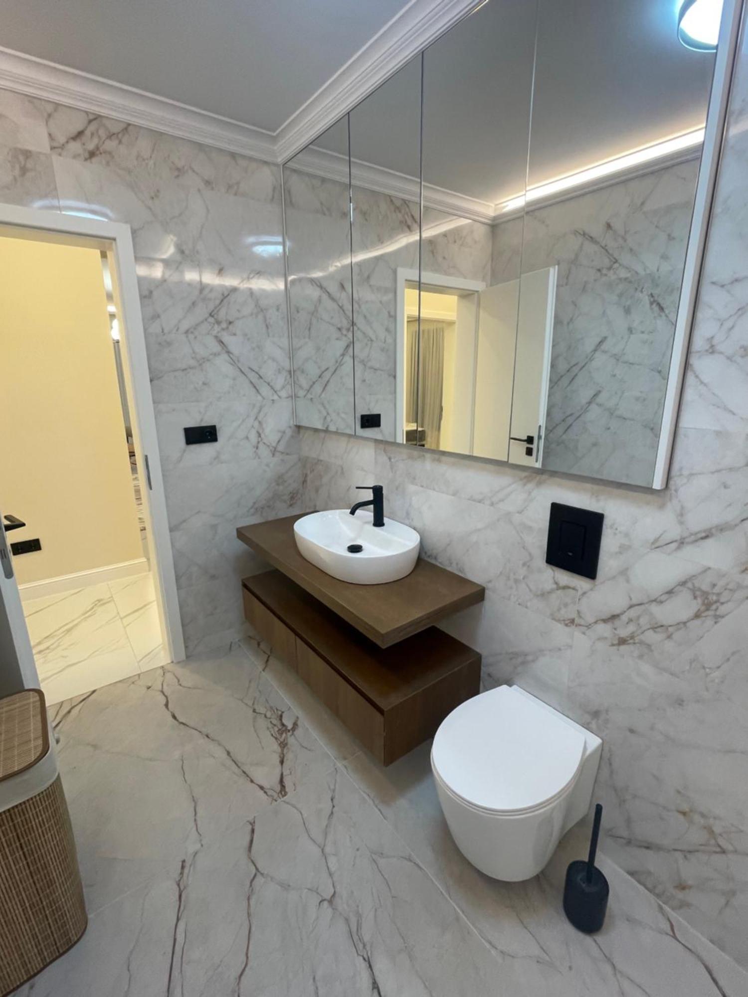 Apartament 3 Baneasa Volo * Bucureşti